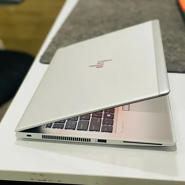 HP EliteBook 840 G6 i5 8365U 8GB SSD 256GB FHD 14inch