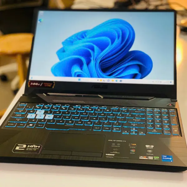 Laptop Asus TUF Gaming FX506HF-HN017W i5 11400H/16GB/512GB/GeForce RTX 2050 4GB/Win11