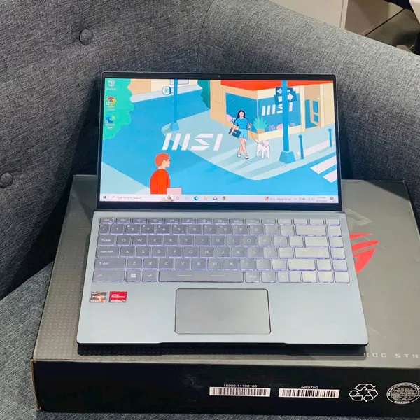 Laptop MSI Modern 14 B5M 204VN (Ryzen™ 5-5500U | 8GB | 512GB | AMD Radeon™ | 14 inch FHD | Win 11 | Xám)