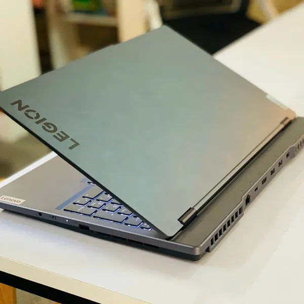 Lenovo Legion 5 2023 Ryzen 7 7735H/HS RAM 16GB SSD 512GB RTX 4060 15.6" 2.5K 165Hz 