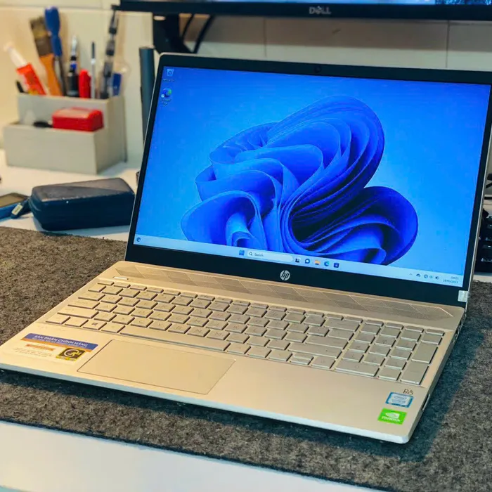HP PAVILION 15-CS1044TX I5 8265U/ 8GB/ 256GB SSD/ VGA 2GB MX130/ 15.6” FHD/ WIN 10/