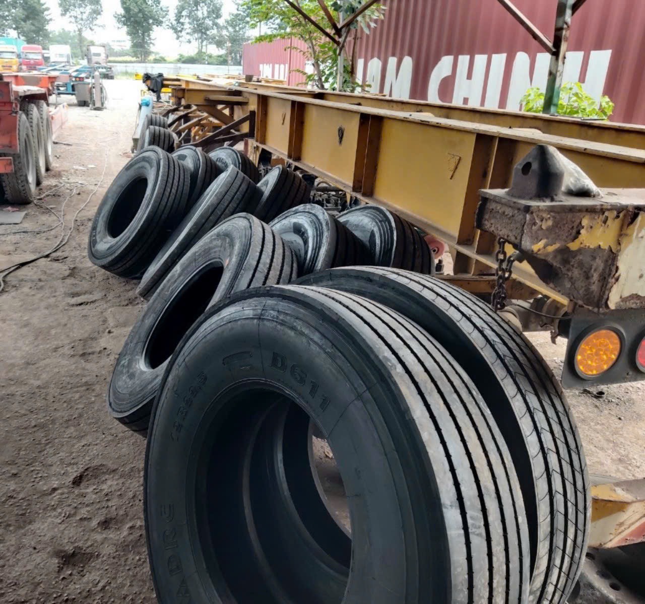 lốp dán giá rẻ nghệ an