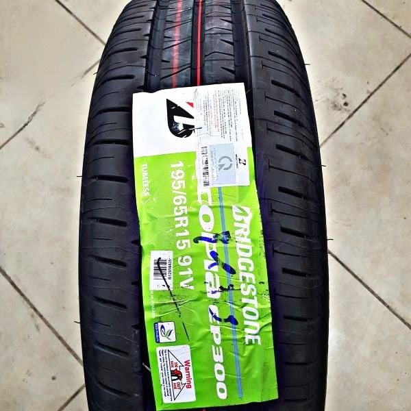 lốp Bridgestone dòng ECOPIA EP300