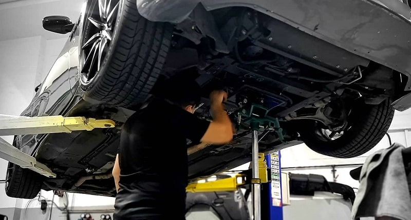 thước lái ô tô là gì