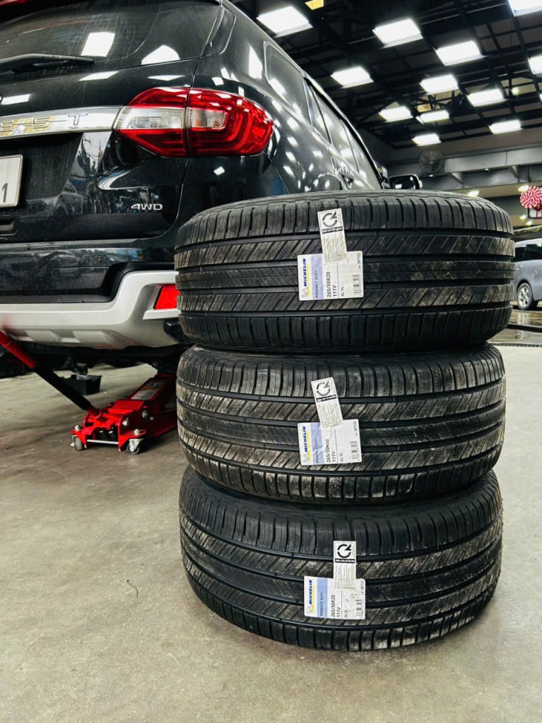 đại lý lốp xe SUV chính hãng giá tốt tại Bình Dương