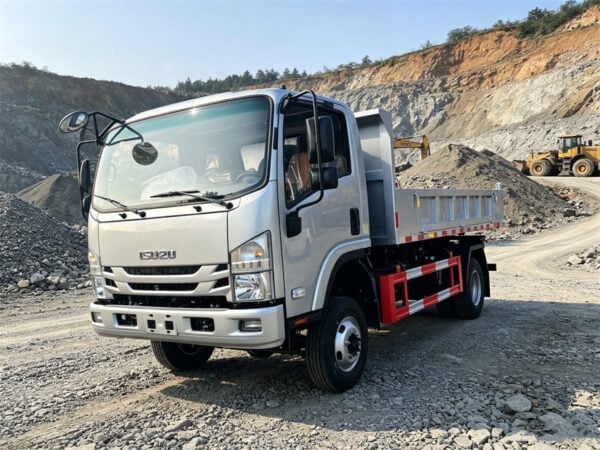 Lốp Dán Asean cung cấp lốp xe ben Isuzu giá rẻ