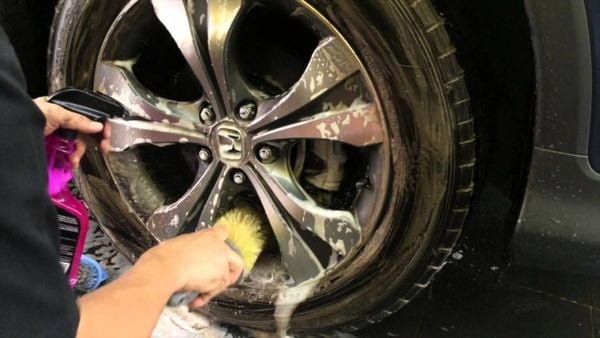 Hướng dẫn bảo dưỡng mâm sắt ô tô