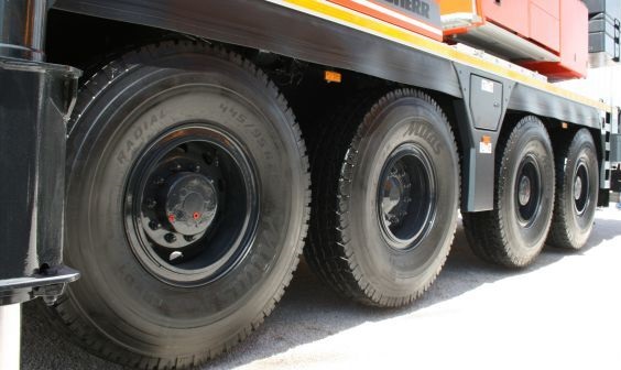 lốp xe cẩu nào được tin dùng hiện nay