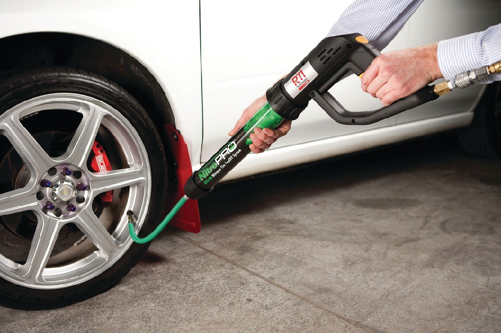 Có nên bơm khí ni-tơ vào lốp xe hay không?