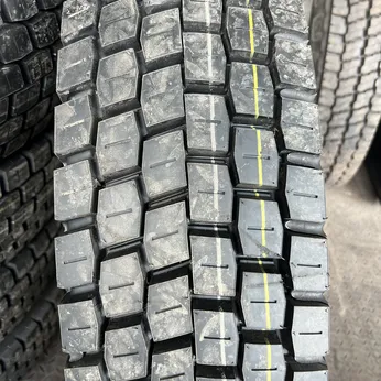 Lốp dán bố vải 12.00-20 gai mới