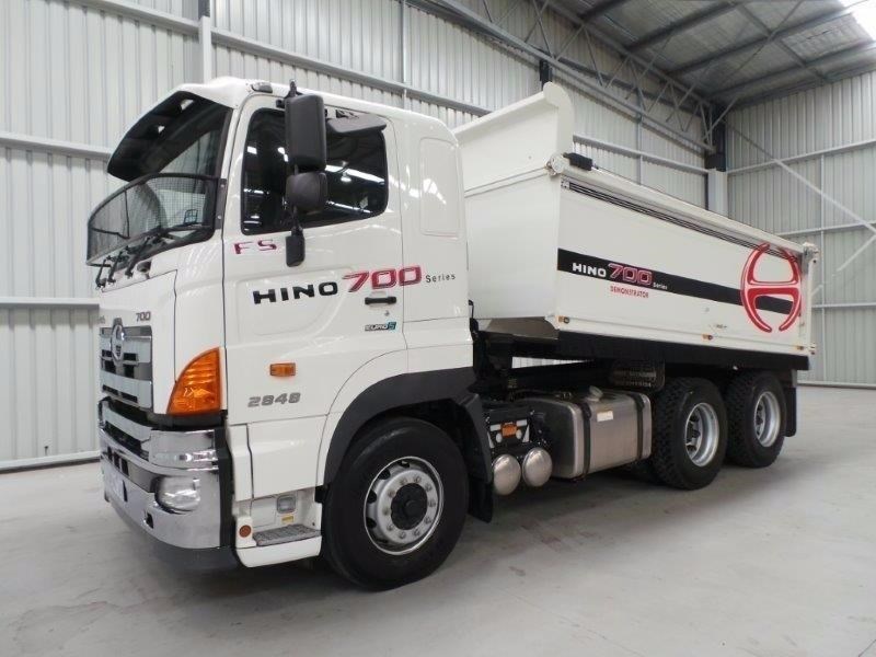 Lốp Dán Asean cung cấp lốp xe ben Hino giá rẻ