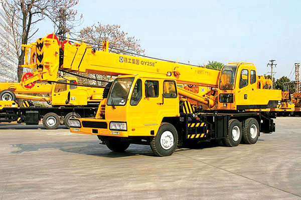 lốp xe cẩu nào được tin dùng hiện nay