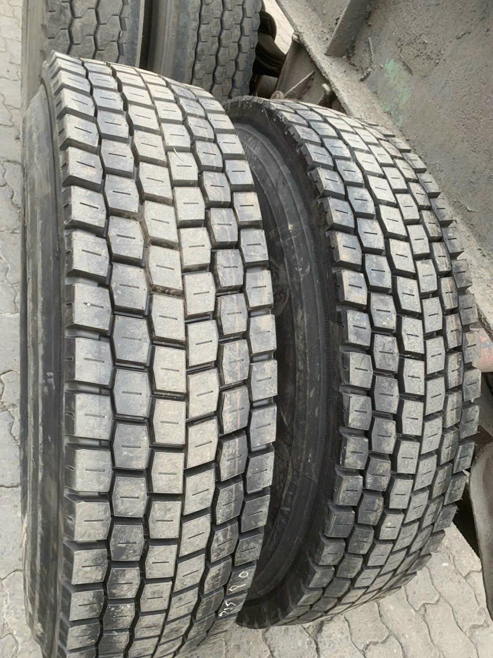 lốp dán container đắk nông