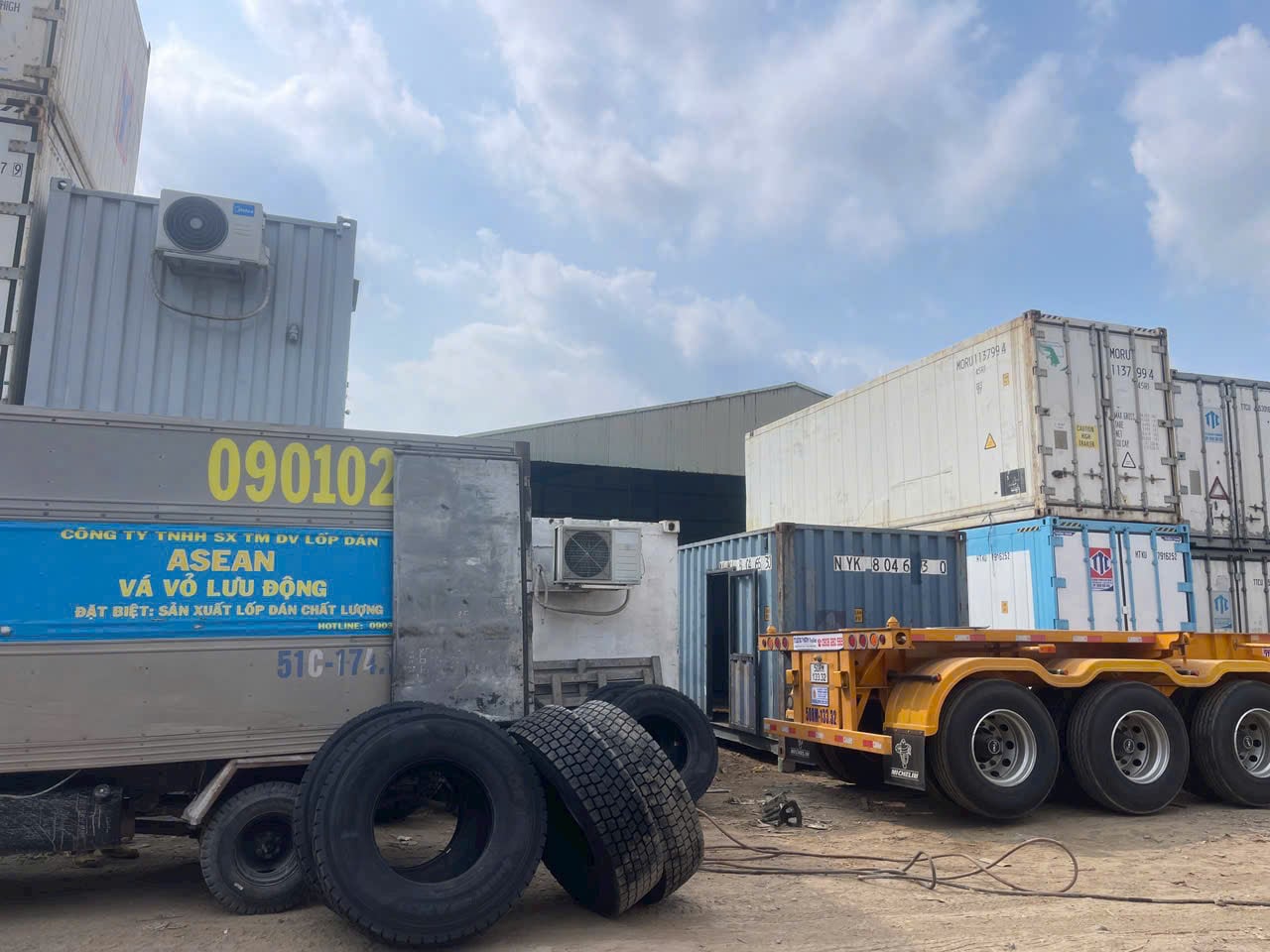 dịch vụ thay lốp xe container tận nơi tại Bình Dươn