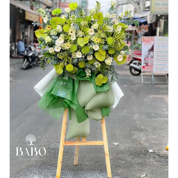 Kệ Hoa Chúc Mừng 33