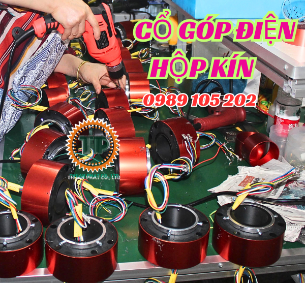 Cổ góp điện 3 pha hộp kín Cổ góp điện 3 pha hộp kín