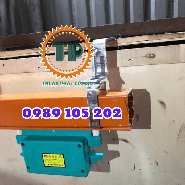 Ray cấp điện hộp Ray cấp điện hộp