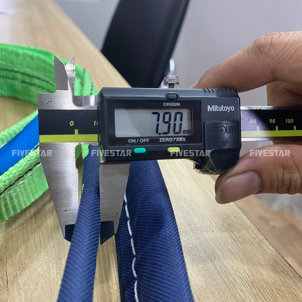 Độ dày phần đầu mắt của dây cáp vải cẩu hàng tải 2 tấn Độ dày phần đầu mắt của dây cáp vải cẩu hàng tải 2 tấn