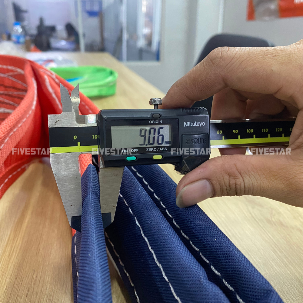 Độ dày phần mắt dẹp của dây cáp vải cẩu hàng tải 5 tấn Độ dày phần mắt dẹp của dây cáp vải cẩu hàng tải 5 tấn