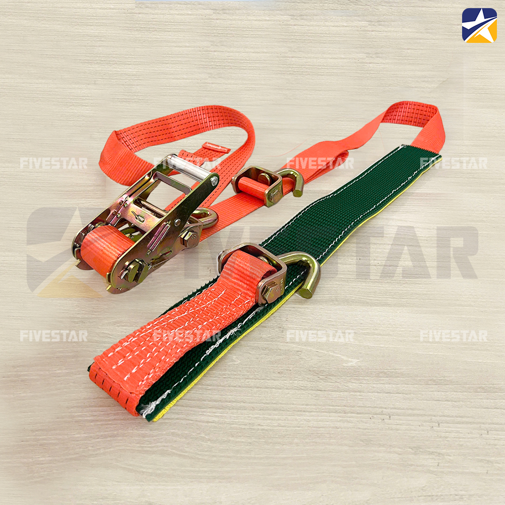 Hình thực tế bộ dây tăng đơ chằng bánh xe ô tô của Fivestar Việt Nam Hình thực tế bộ dây tăng đơ chằng bánh xe ô tô của Fivestar Việt Nam