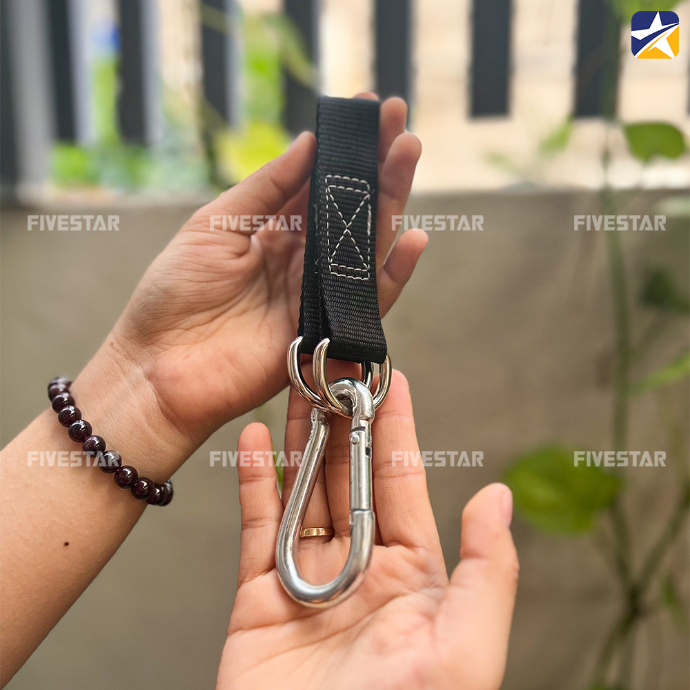 Hình thực tế dây đai treo đồ đa năng kèm móc an toàn Hình thực tế dây đai treo đồ đa năng kèm móc an toàn