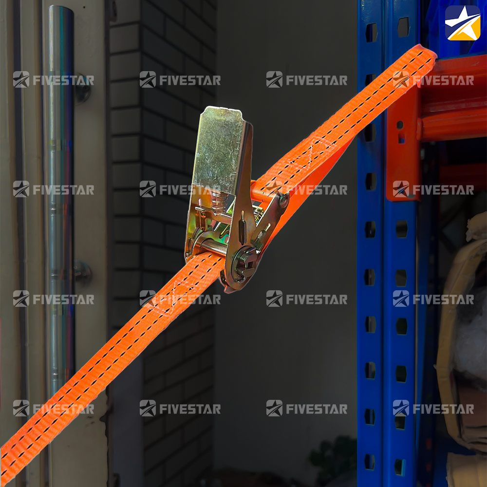 Luồn dây tăng đơ không móc qua khóa Luồn dây tăng đơ không móc qua khóa