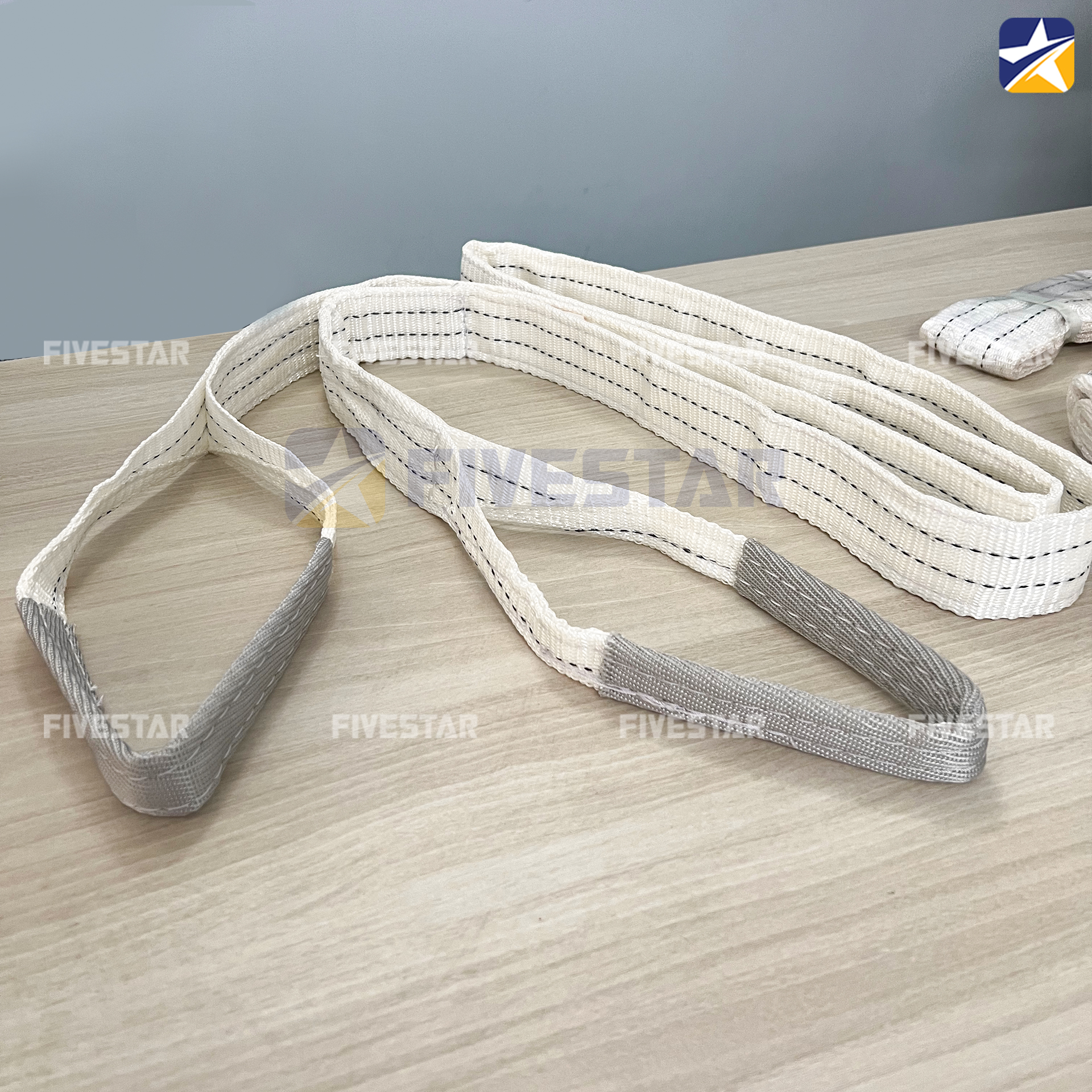 Sợi cáp vải màu trắng hình chụp thực tế Sợi cáp vải màu trắng hình chụp thực tế