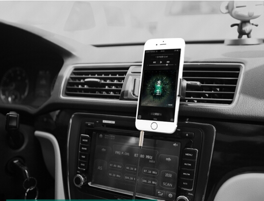 Cáp âm thanh 3.5mm dài 20M Ugreen 40788 Cáp âm thanh 3.5mm dài 20M Ugreen 40788