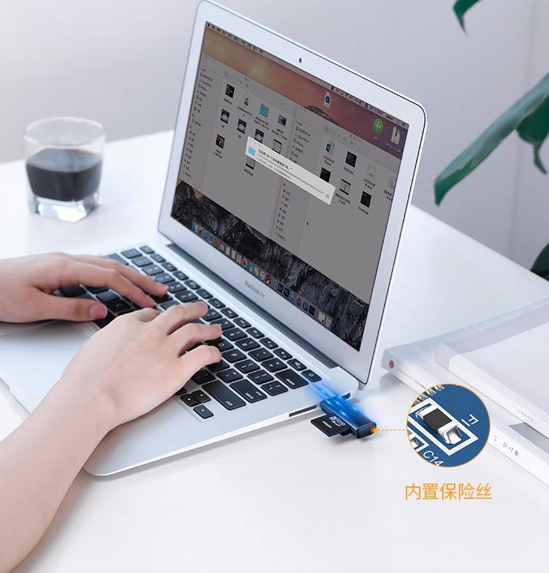 Đầu đọc thẻ nhớ SD/TF chuẩn USB 2.0 Ugreen 60721 Đầu đọc thẻ nhớ SD/TF chuẩn USB 2.0 Ugreen 60721