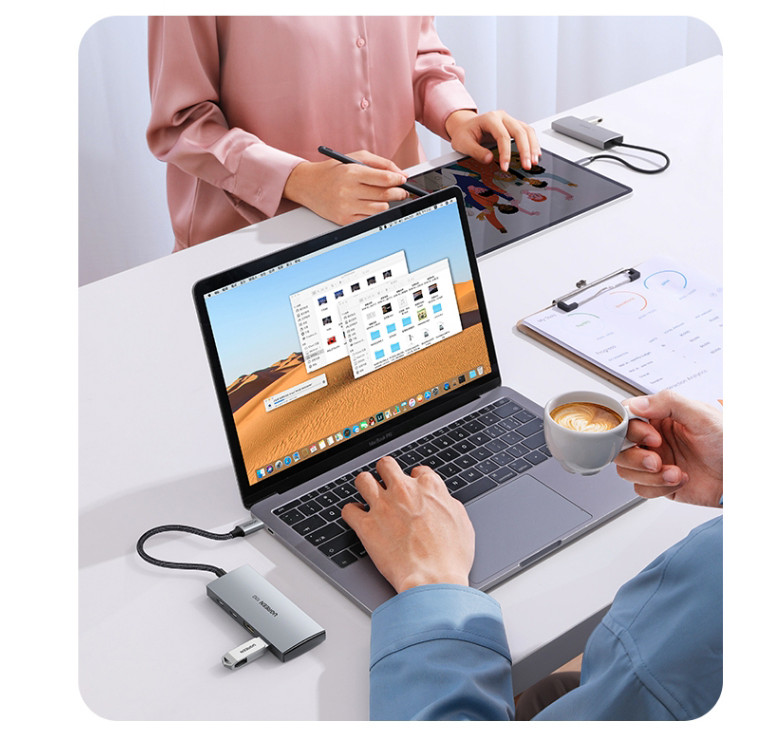 Bộ chia Type C 2 cổng USB 3.0 + 2 cổng Type C Ugreen 30758 Bộ chia Type C 2 cổng USB 3.0 + 2 cổng Type C Ugreen 30758