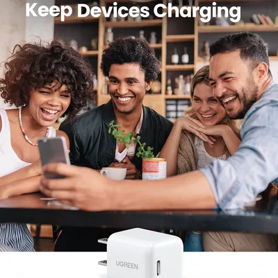 Sạc USB C chuẩn PD 20W màu trắng Ugreen 10219