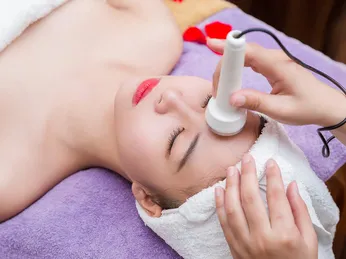 Mua bán thiết bị thanh lý dụng cụ spa TPHCM giá tốt nhất