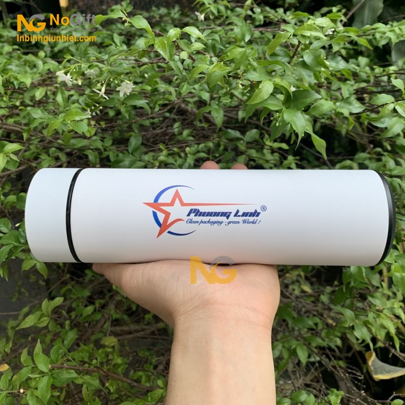 Bình giữ nhiệt khắc tên theo yêu cầu giá sỉ Bình giữ nhiệt khắc tên theo yêu cầu giá sỉ