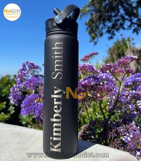 Giá bình giữ nhiệt cao cấp khắc tên theo yêu cầu tphcm Giá bình giữ nhiệt cao cấp khắc tên theo yêu cầu tphcm