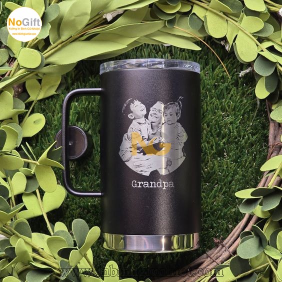 Giá bình giữ nhiệt có quai khắc tên theo yêu cầu tphcm Giá bình giữ nhiệt có quai khắc tên theo yêu cầu tphcm