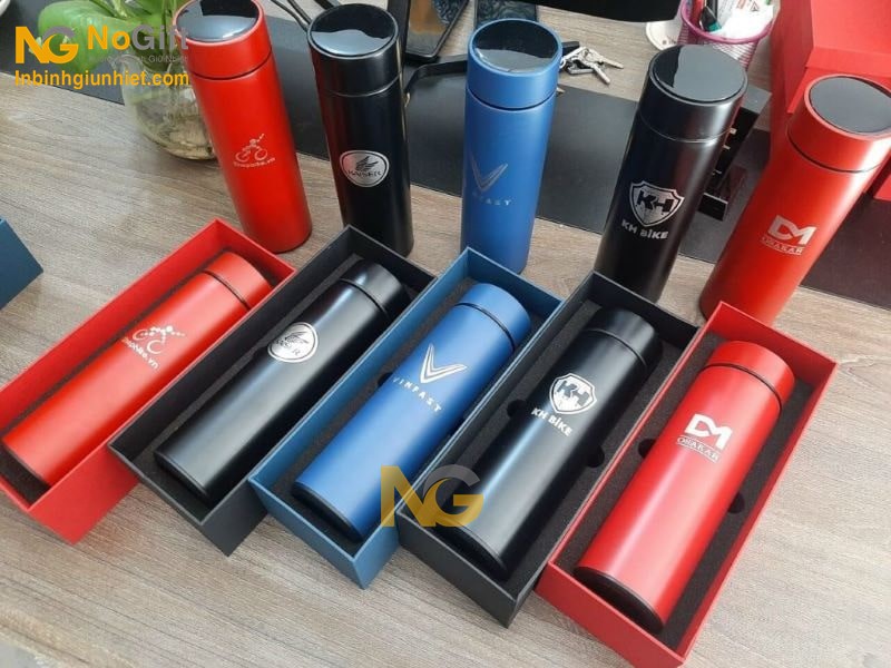 Đặt bình giữ nhiệt in logo theo yêu cầu Đặt bình giữ nhiệt in logo theo yêu cầu