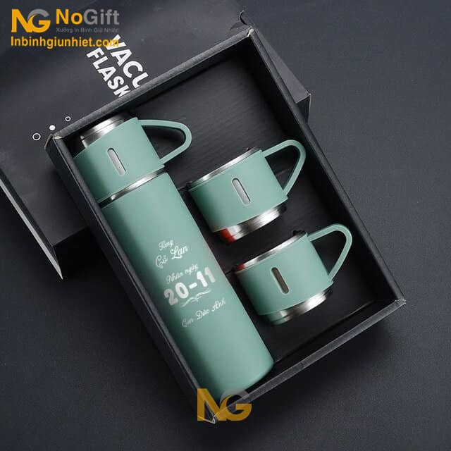 Khắc tên bình giữ nhiệt theo yêu cầu Khắc tên bình giữ nhiệt theo yêu cầu