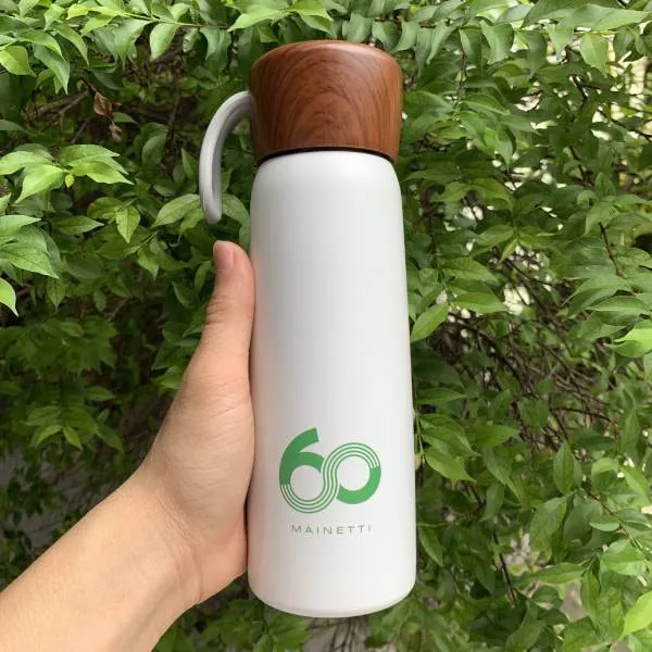 Bình giữ nhiệt in logo nắp vân gỗ 500ml