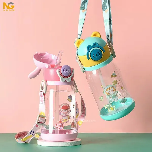 Bình đựng nước nhựa sừng hươu 600ml