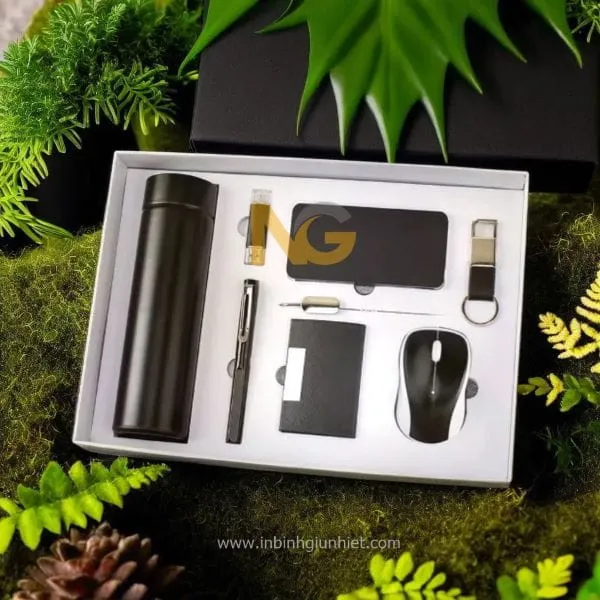 Bình giữ nhiệt quà tặng in logo Usb chuột sạc dự phòng bút bi màu đen