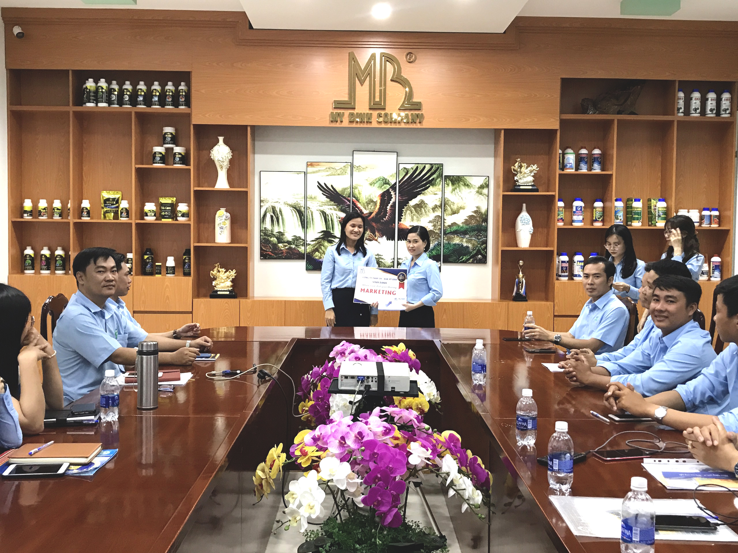 Mỹ Bình họp mặt cuối năm 2020