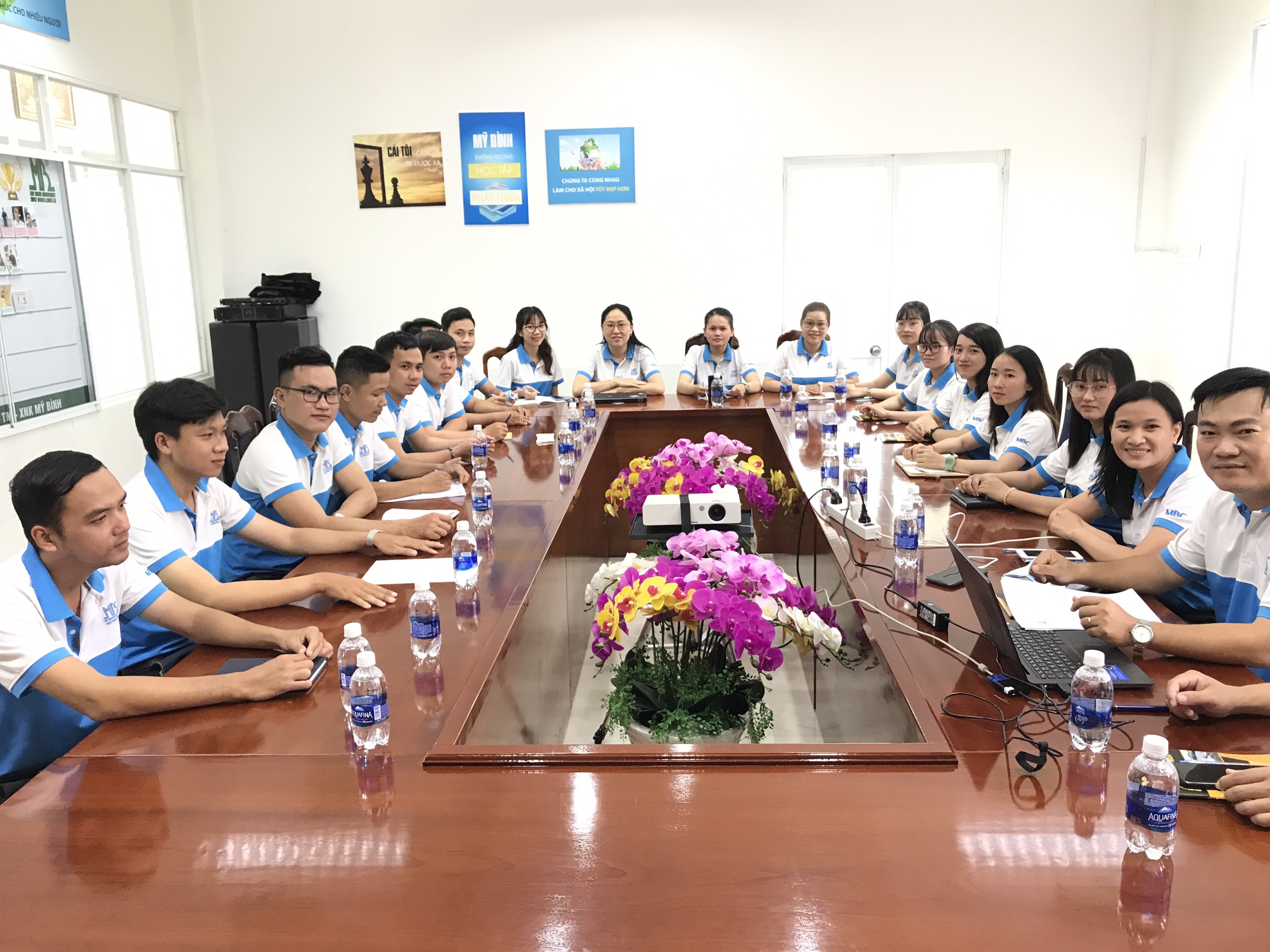 Mỹ Bình họp mặt cuối năm 2020