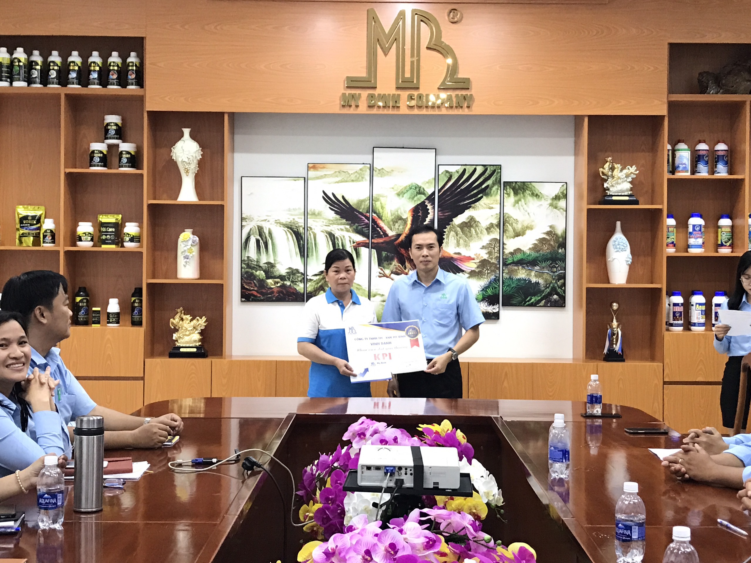 Mỹ Bình họp mặt cuối năm 2020