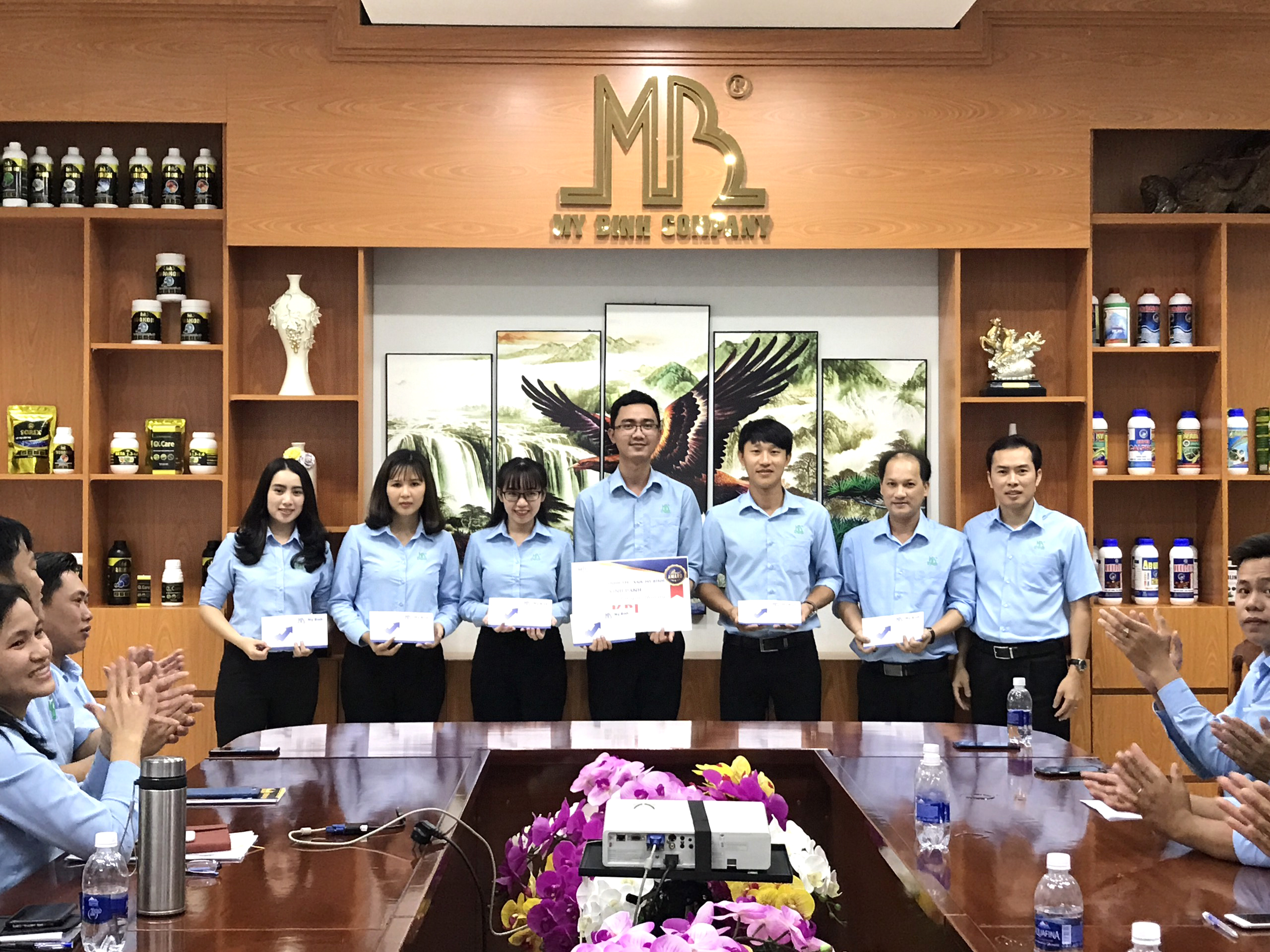 Mỹ Bình họp mặt cuối năm 2020