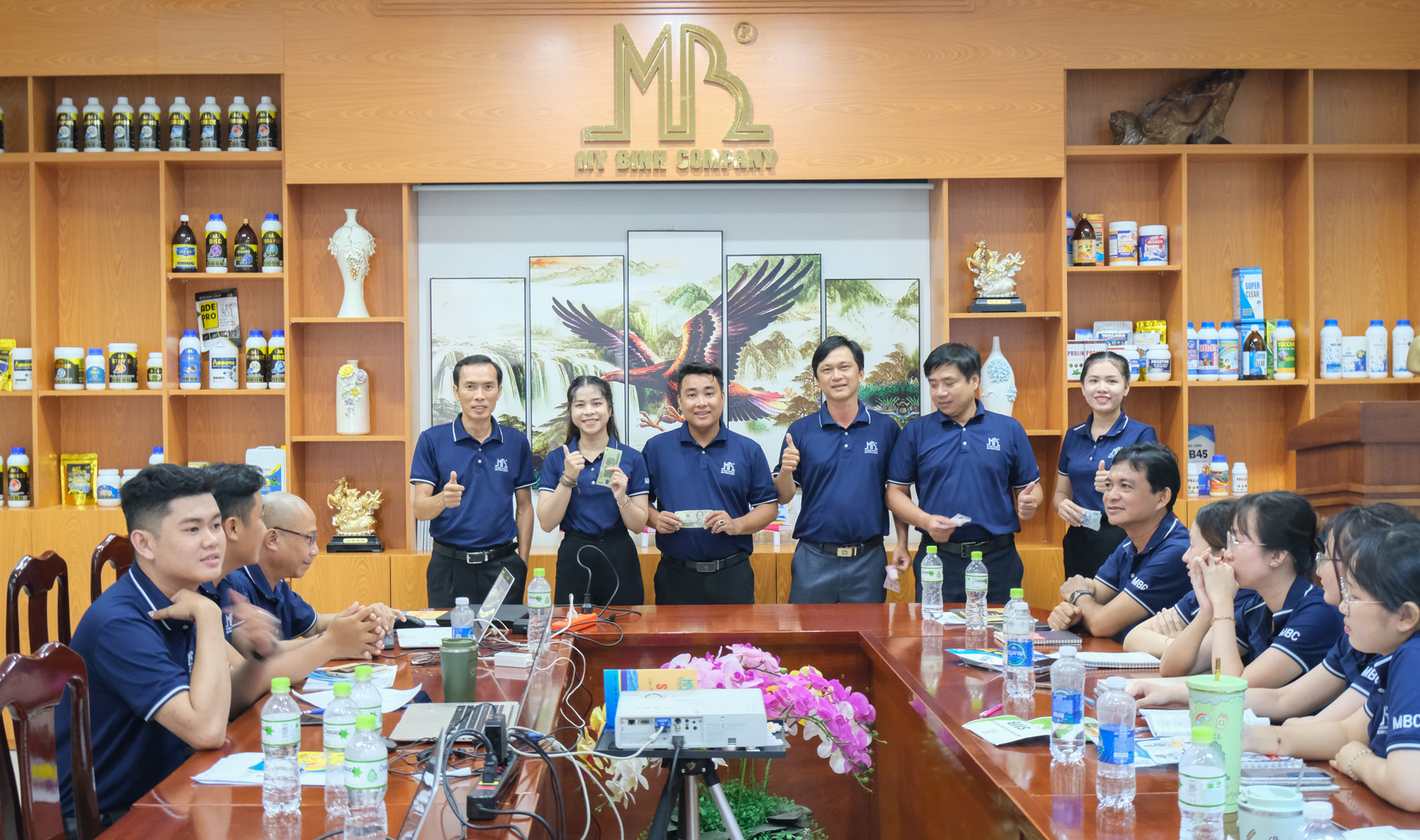 Các Cá nhân có thành tích xuất sắc trong quý 3