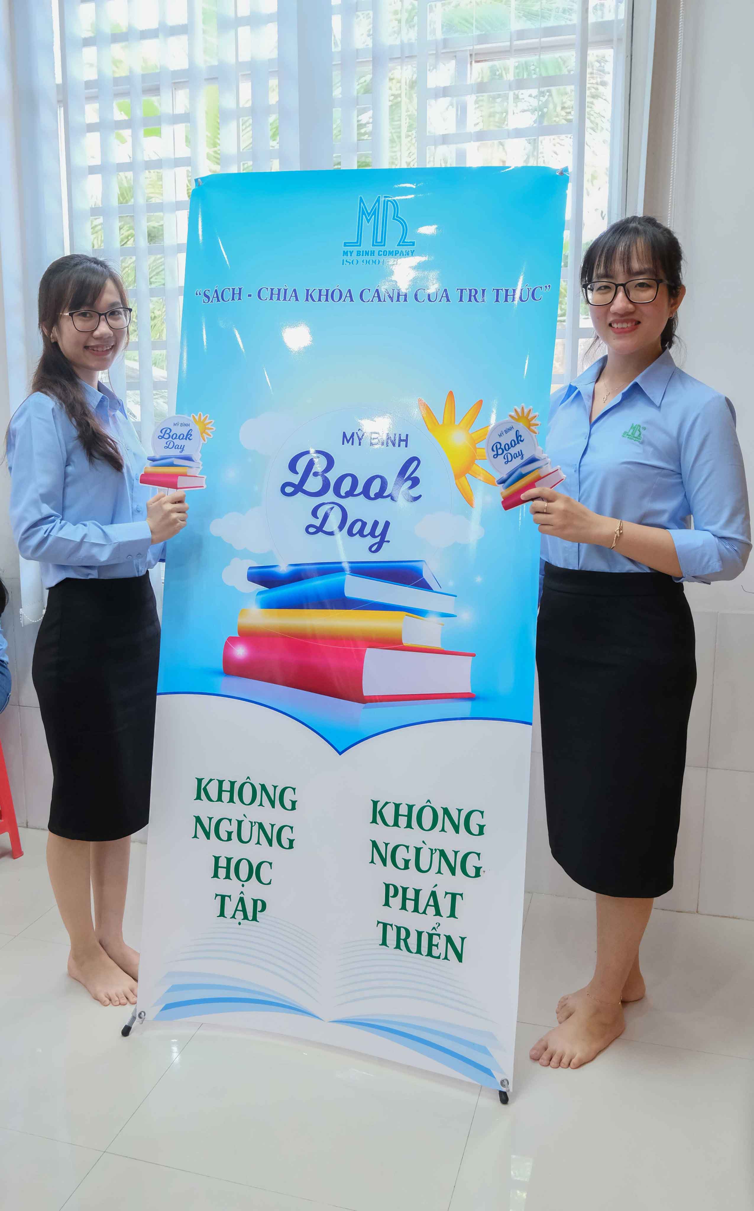 Mỹ Bình Book day