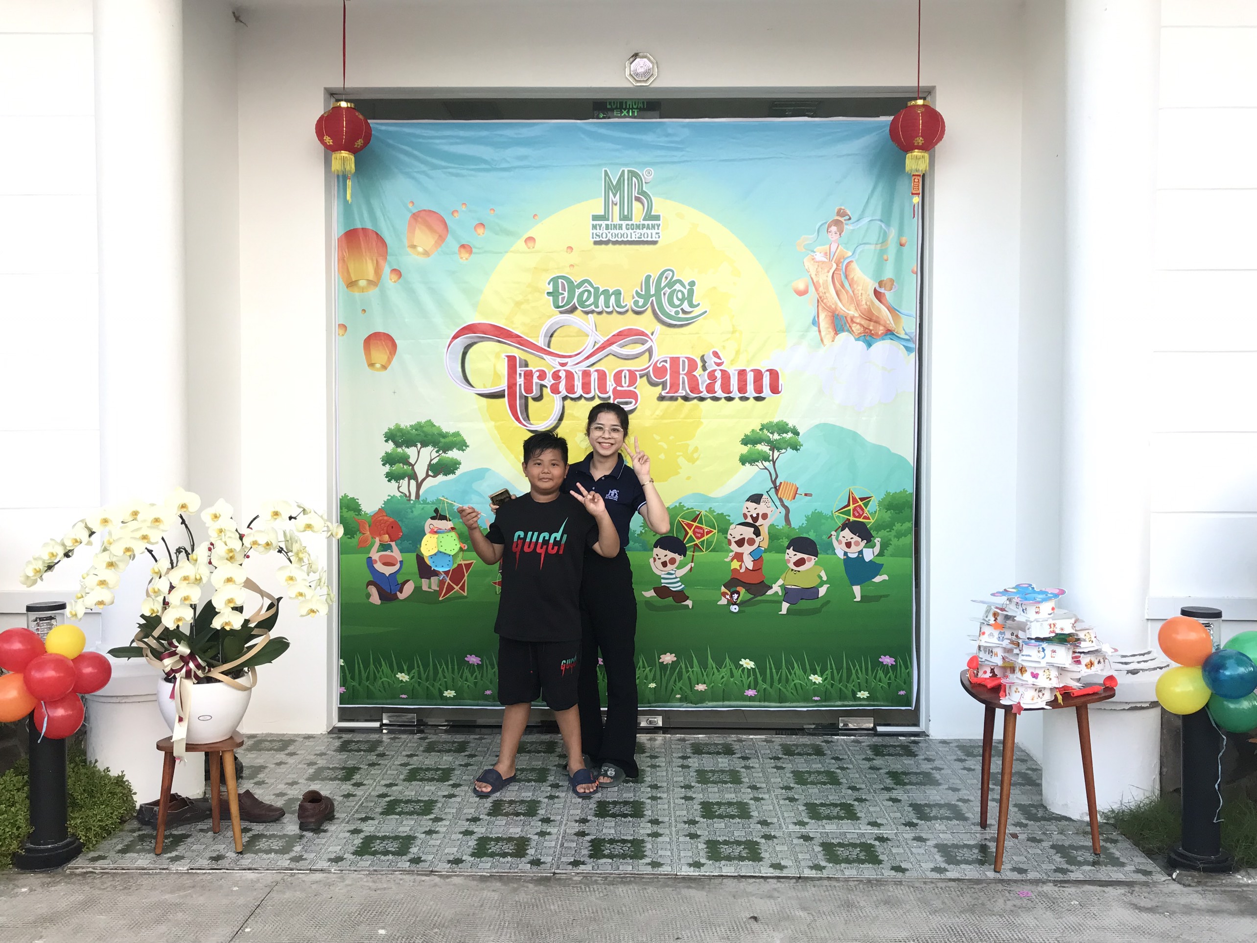 sân chơi cho các bé trong đêm trung thu