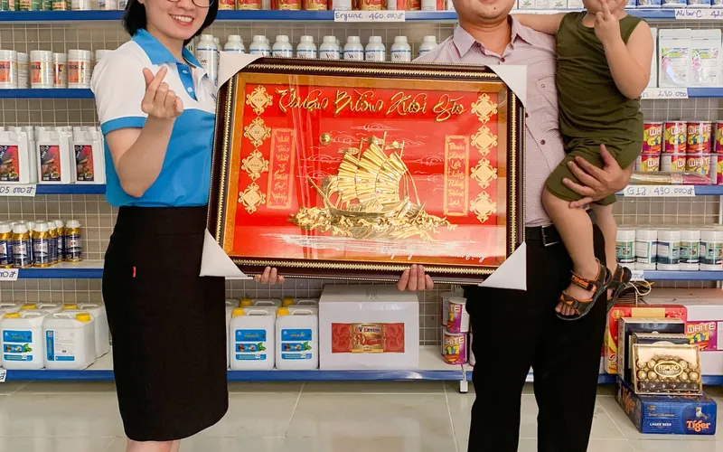 Mừng khai trương hồng phát Đại lý Mạnh Trường