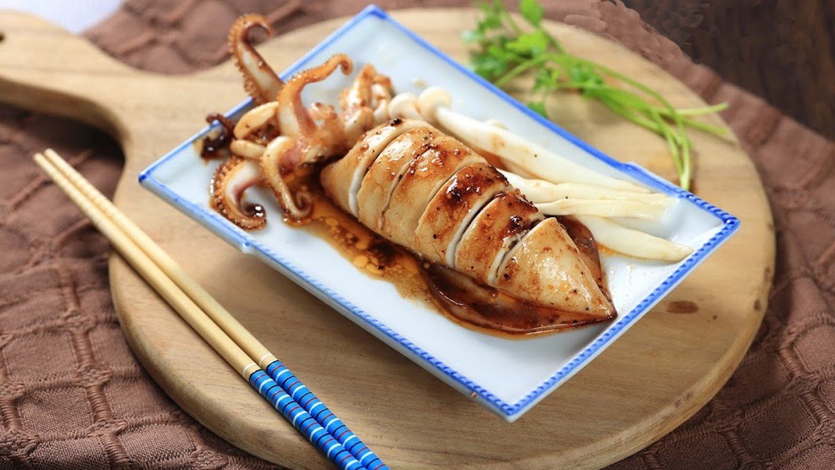 Mực ống nướng sốt teriyaki Mực ống nướng sốt teriyaki