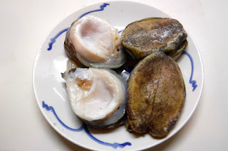 Steamed and Pan-fried Chilean Abalone Meat Steamed and Pan-fried Chilean Abalone Meat